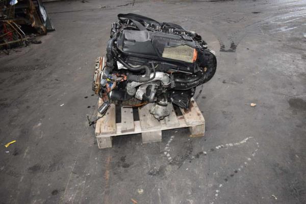 MOTEUR BMW 525D E60 CODE M57 NC51 - Vue 1